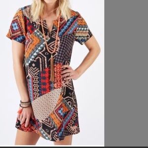 Evereve braeve tribal patch tunic
